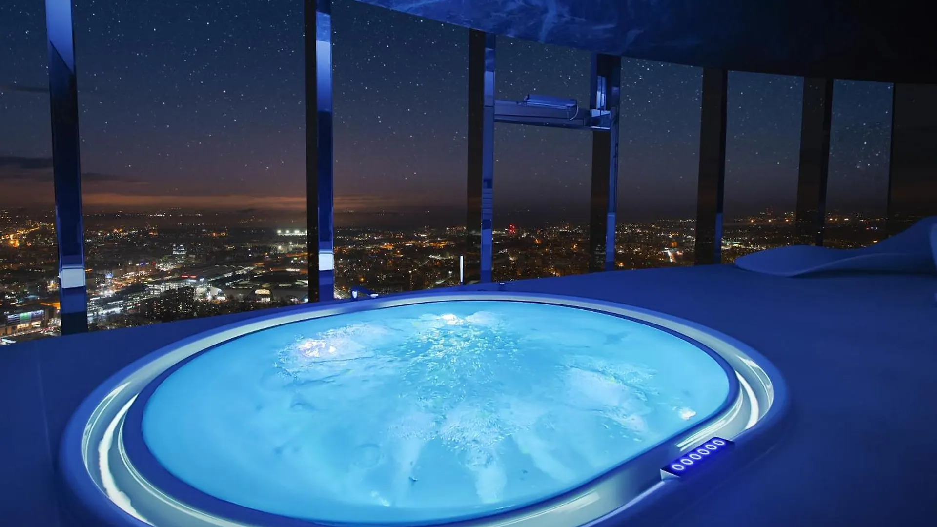 Sky Tower - 48 Pietro Penthousy Z Prywatna Spa - Adult Only Wrocław